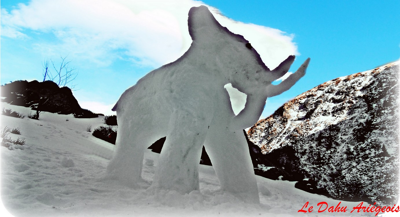 sculpture sur glace Ariège Pyrénées Mamouth 2